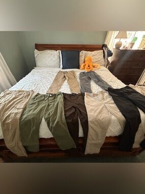 Old Navy Boys Chino Pants - Olive, Khaki, Brown, Tan, Black, Gray lot of 7